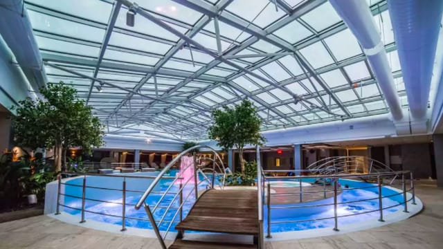 V Spa Hotelli ujula, ProfiElekteri paigaldatud valgustus